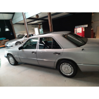 SOLD                                                                                                                                                                  Mercedes 260e Sportline Automaat + uniek 4-seat SOLD
